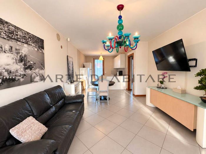 Casa con 6 locali in vendita in Via Guizza Alta, Centro, Scorzè
