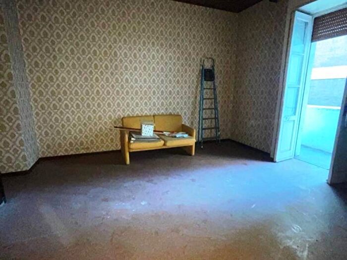 Appartamento trilocale in vendita in Via Francesco Valentini, Centro, Cosenza