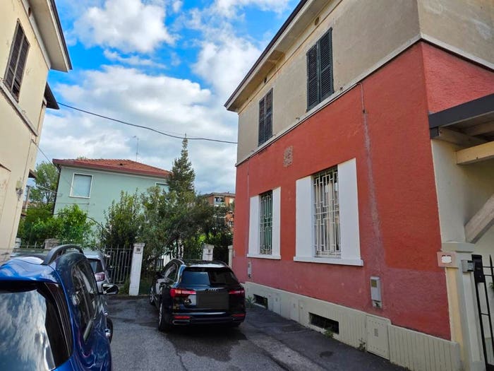 Casa quadrilocale in vendita in Villaggio Ferrari, Villaggio Ferrari Duca degli Abruzzi, Brescia