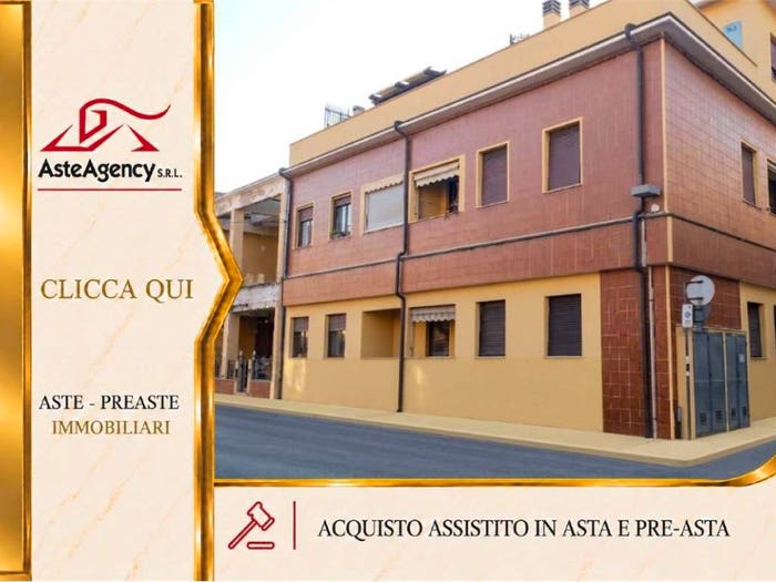 Appartamento trilocale in vendita in Via Vittoria Nenni, Posatora, Ancona
