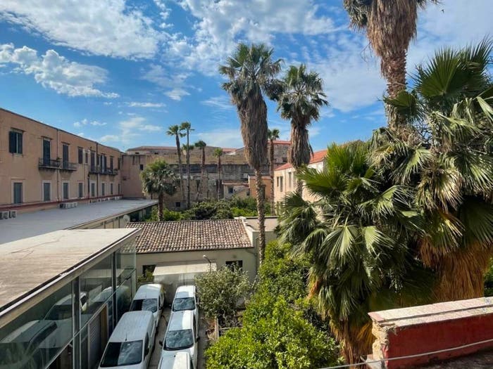 Appartamento trilocale in vendita in Via Valverde, Castellammare, Palermo