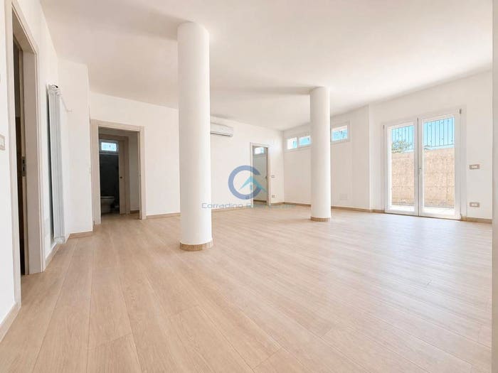 Appartamento quadrilocale in vendita in Via Anna Bona Barbieri, Catanzaro Lido, Catanzaro