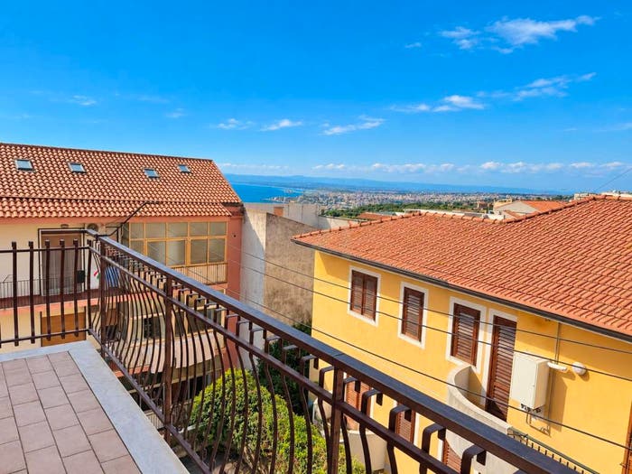Appartamento trilocale in vendita in Via Genova, Ficarazzi Gallinaro, Aci Castello