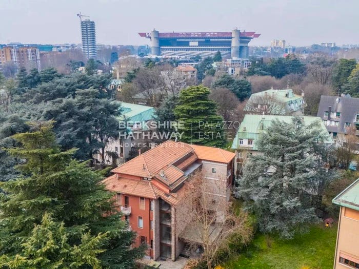 Appartamento con 5 locali in vendita in San Siro, Milano