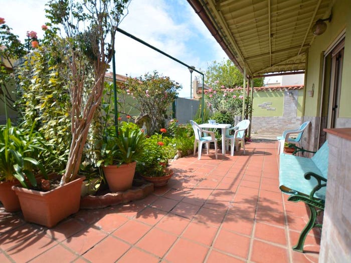 Casa quadrilocale in vendita in Viale Andromeda, La Maddalena, Capoterra