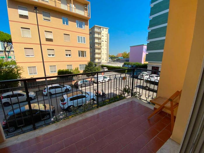 Appartamento quadrilocale in vendita in Via Luigi Kossuth, Fabbricotti, Livorno