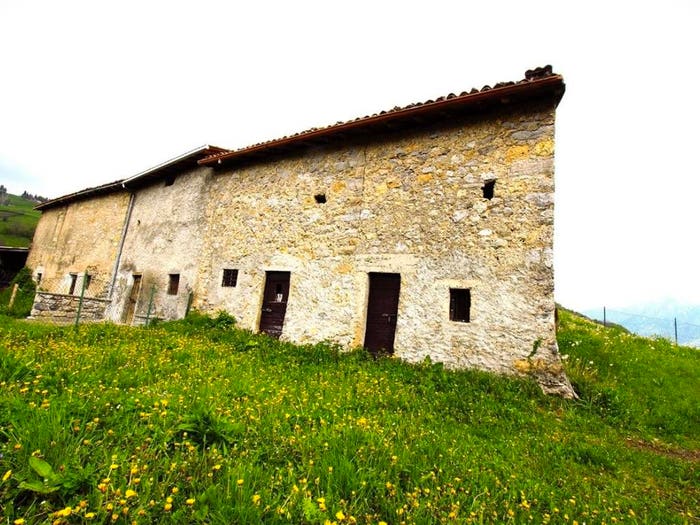 Casa in vendita in Località Colle, Dossena