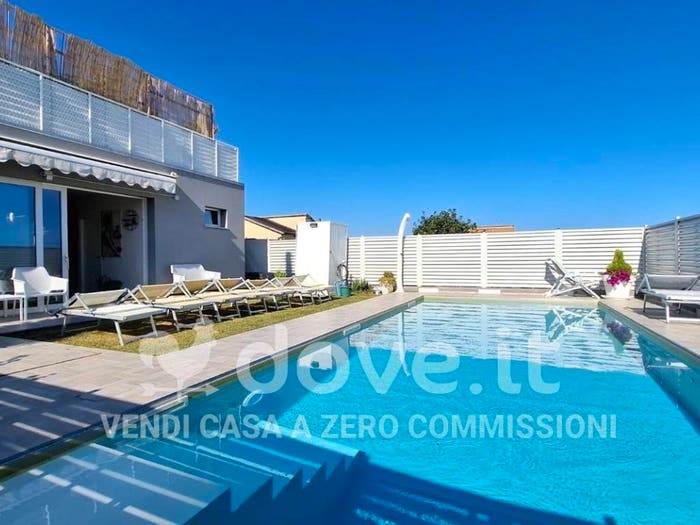 Casa con 6 locali in vendita in Via Litoranea, Marotta, Mondolfo