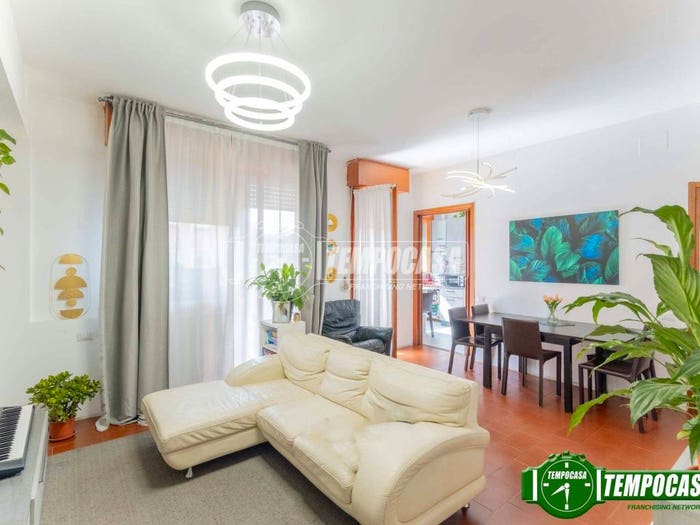 Appartamento quadrilocale in vendita in Via Federico de Roberto, Vialba, Milano
