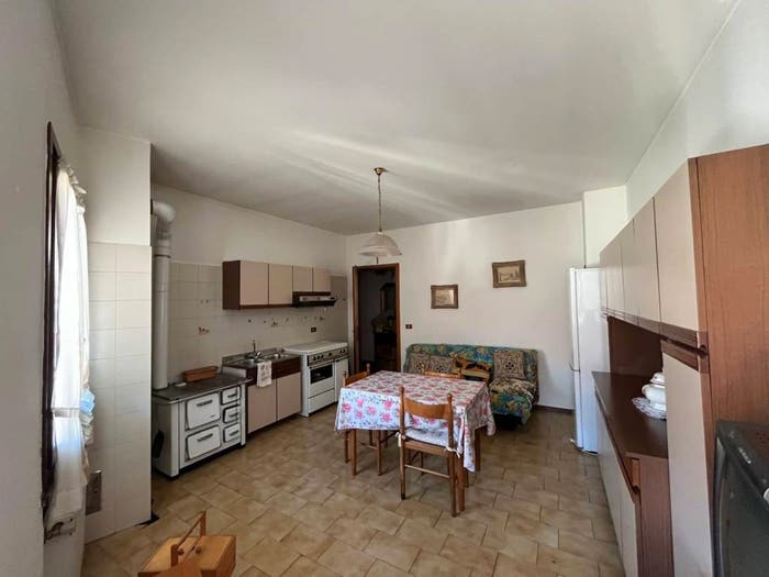 Appartamento trilocale in vendita in Via Chiesa, Resiutta