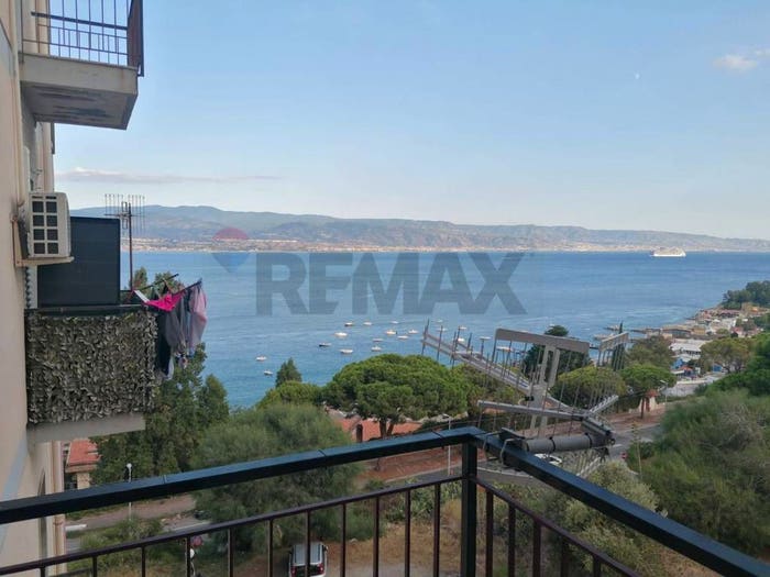 Appartamento trilocale in vendita in Via Nuova Panoramica, Litoranea Panoramica, Messina