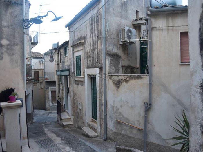 Casa quadrilocale in vendita in Via Ascenzo, Modica Bassa, Modica