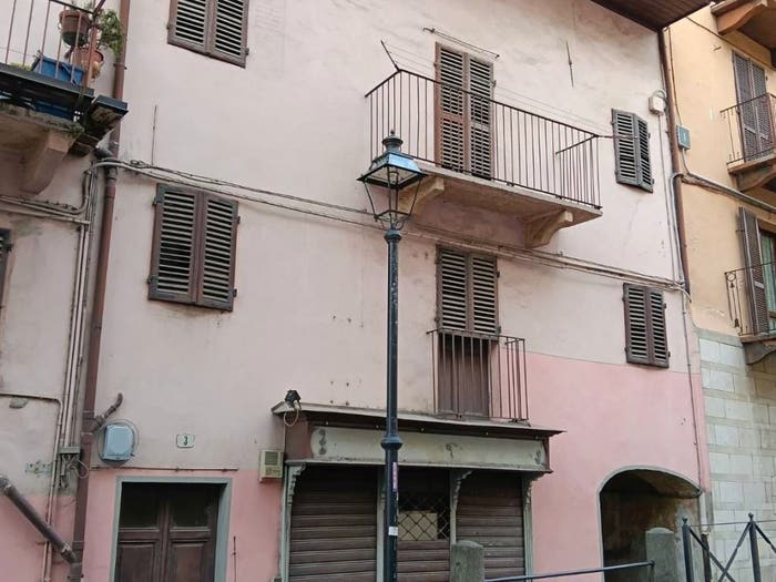 Casa quadrilocale in vendita in Via Tagna, Lanzo Torinese