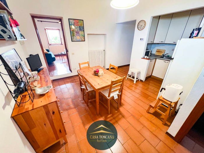 Appartamento trilocale in vendita in Guardistallo