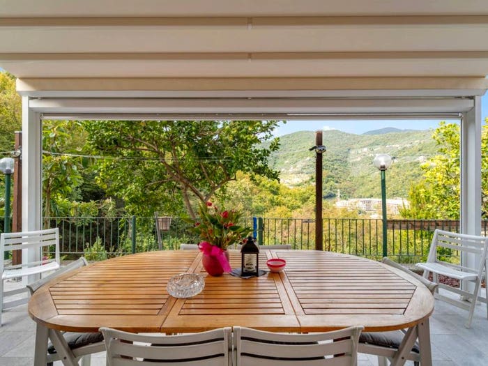 Appartamento quadrilocale in vendita in Via della Ne', Cotulo Carbonara Liceto, Recco
