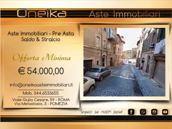Appartamento quadrilocale in vendita in Corso Vittorio Emanuele, Centro, Cave