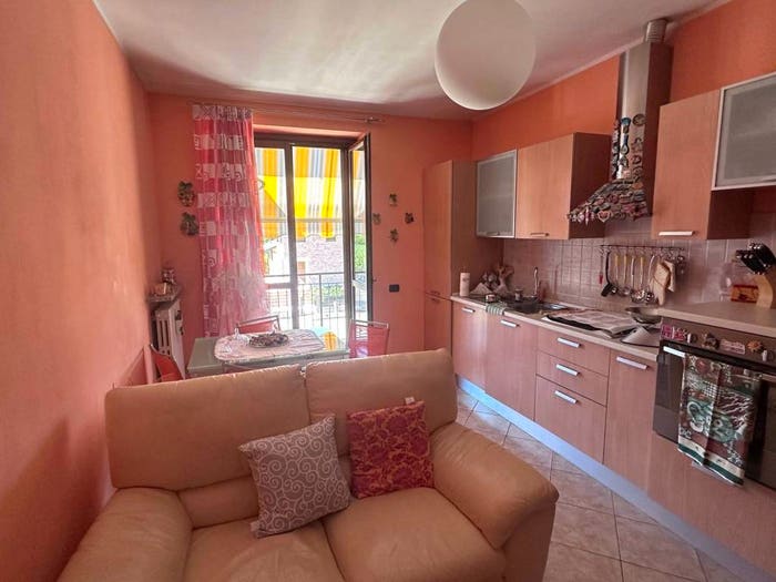 Appartamento bilocale in vendita in Via Luigi Galvani, Cura Carpignano