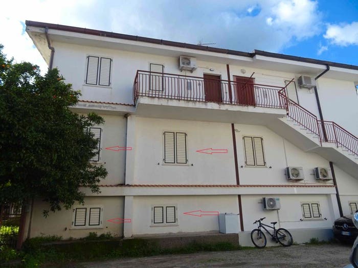Appartamento quadrilocale in vendita in Viale Aldo Moro, Badolato Marina, Badolato