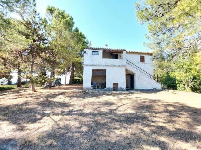 Casa con 5 locali in vendita in Via Spino B, Monterubbiano