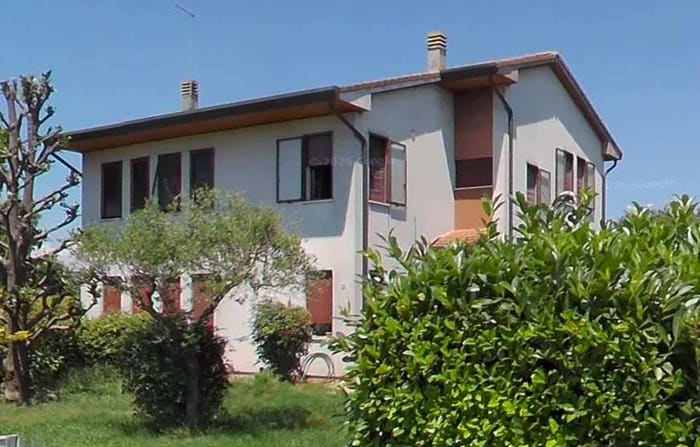 Casa con 6 locali in vendita in via Municipio, Centro, Campodoro