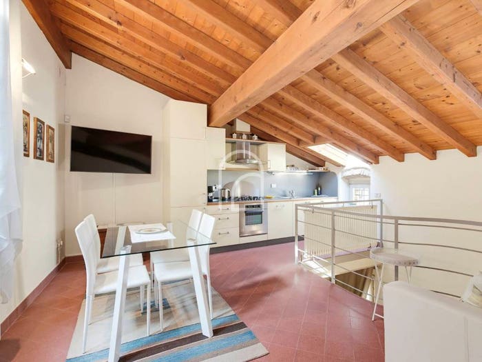 Appartamento bilocale in vendita in Via San Carlo, Centro, Salò