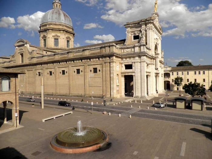 Appartamento trilocale in vendita in Viale Patrono d'Italia, Santa Maria degli Angeli, Assisi