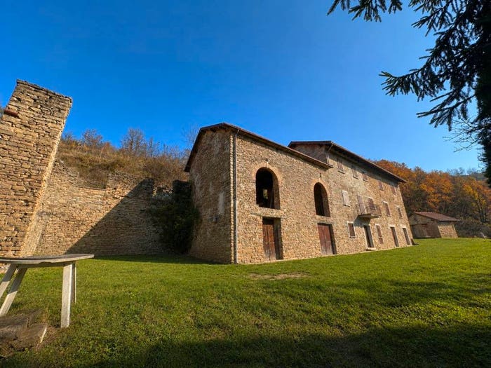 Casa con 6 locali in vendita in Montechiaro d'Acqui