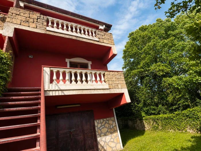 Casa quadrilocale in vendita in via Valle della Vigna, Torre Cajetani