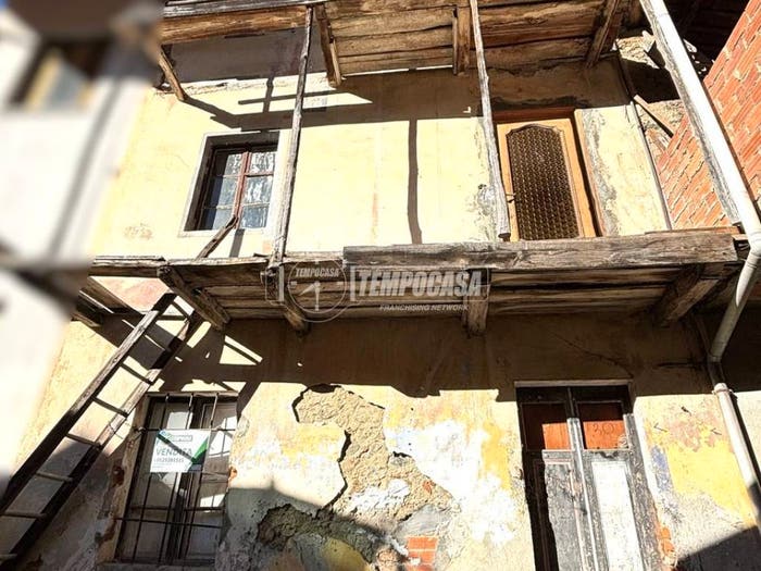 Casa quadrilocale in vendita in Via San Rocco, Centro, Caravino