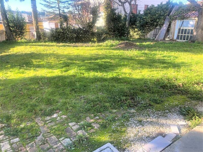 Casa con 6 locali in vendita in Montoro, Filottrano