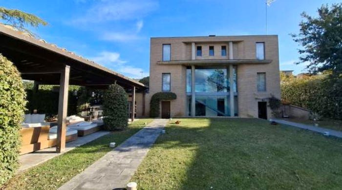 Casa con 6 locali in vendita in Via Fratelli Cairoli, San Pietro, Corciano