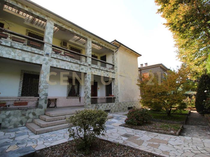 Appartamento quadrilocale in vendita in Via Sempione, Centro, Nerviano