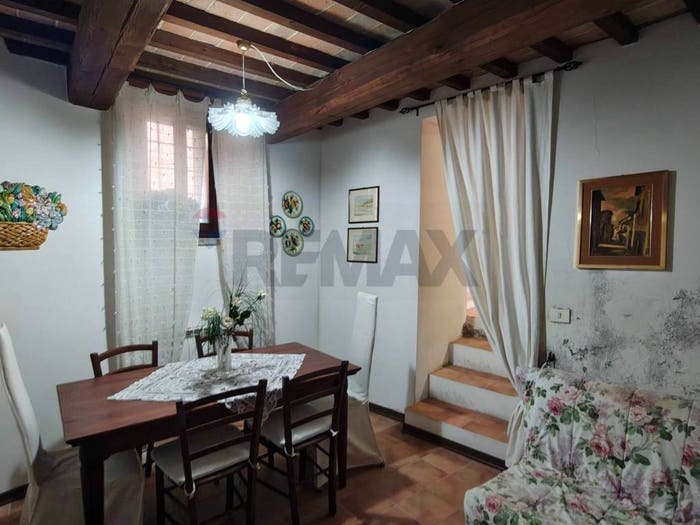 Appartamento trilocale in vendita in Via Secondaria Ponente, Centro, Mondaino