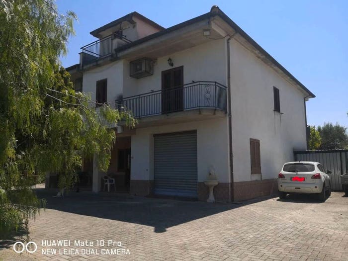 Casa con 6 locali in vendita in Contrada Pantano, Castelcivita