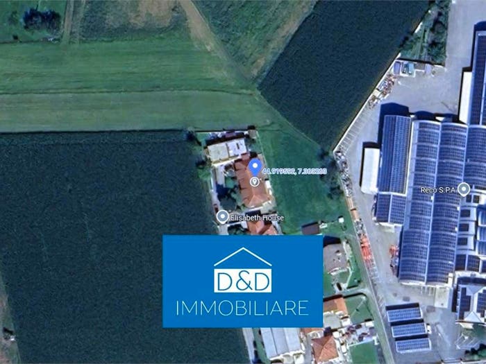 Casa con 6 locali in vendita in Via Pinerolo, Centro, Frossasco