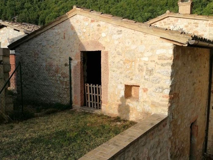 Casa bilocale in vendita in Località Passo d'Acera, Campello sul Clitunno
