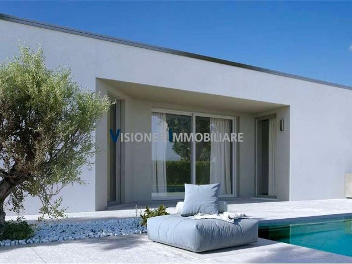 Casa con 6 locali in vendita in Largo San Giorgio, Centro, Noale