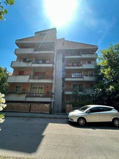 Appartamento con 5 locali in vendita in via Fortezza, San Paolo, Ferrara