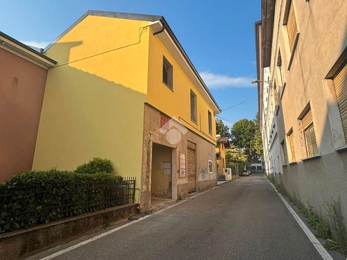 Appartamento monolocale in vendita in Via XI Febbraio, Centro, Cantù