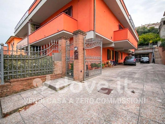 Appartamento trilocale in vendita in Via delle Siepi, Ponte a Elsa, San Miniato