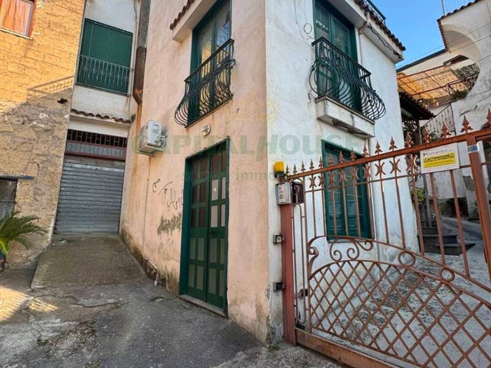 Appartamento trilocale in vendita in Centro, Palma Campania