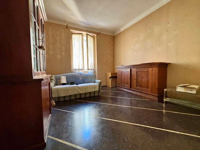 Appartamento trilocale in vendita in Via Ayroli, San Fruttuoso, Genova