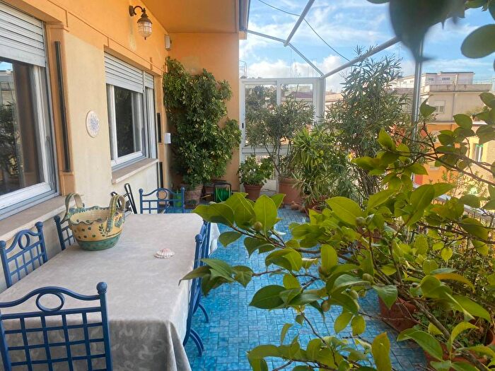 Appartamento con 6 locali in vendita in Viale Tito Livio, Medaglie d'Oro, Roma