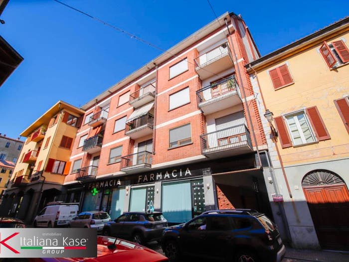 Appartamento trilocale in vendita in Via Carlo Alberto, Centro, San Giorgio Canavese