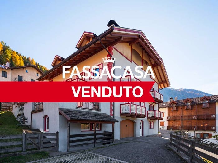 Appartamento quadrilocale in vendita in Via Dolomiti, Centro, Moena