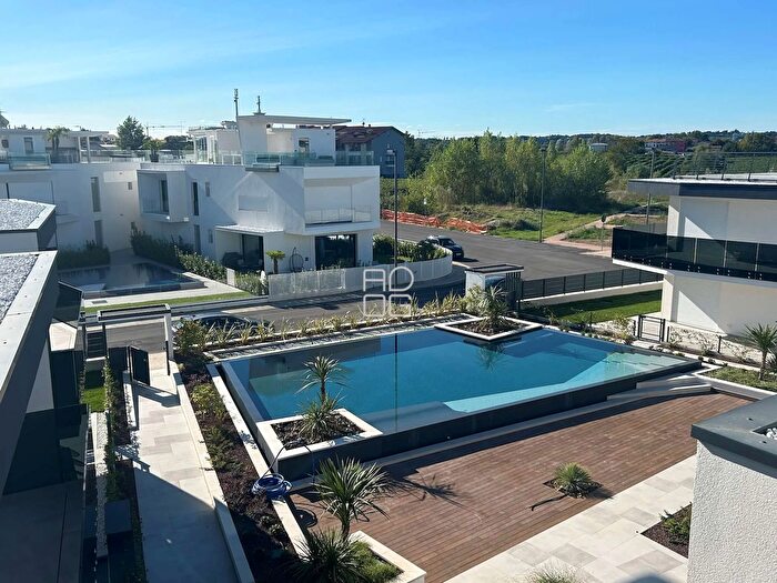 Appartamento quadrilocale in vendita in Località Vecchi, Peschiera Del Garda