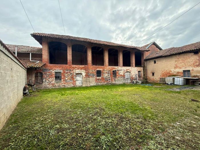 Casa quadrilocale in vendita in Via Giosuè Carducci, Sandigliano