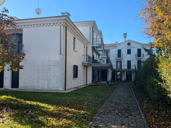 Appartamento trilocale in vendita in Via roma, Centro, Meolo
