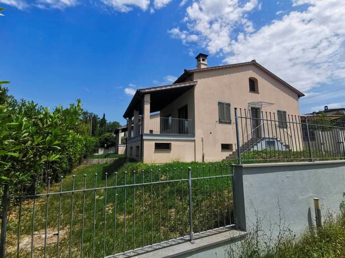 Casa con 6 locali in vendita in Via dei Poveri Vecchi, Monte San Quirico Tre Cancelli, Lucca