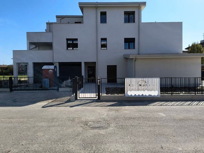 Appartamento con 6 locali in vendita in Via Giuseppe Ungaretti, Nonantola